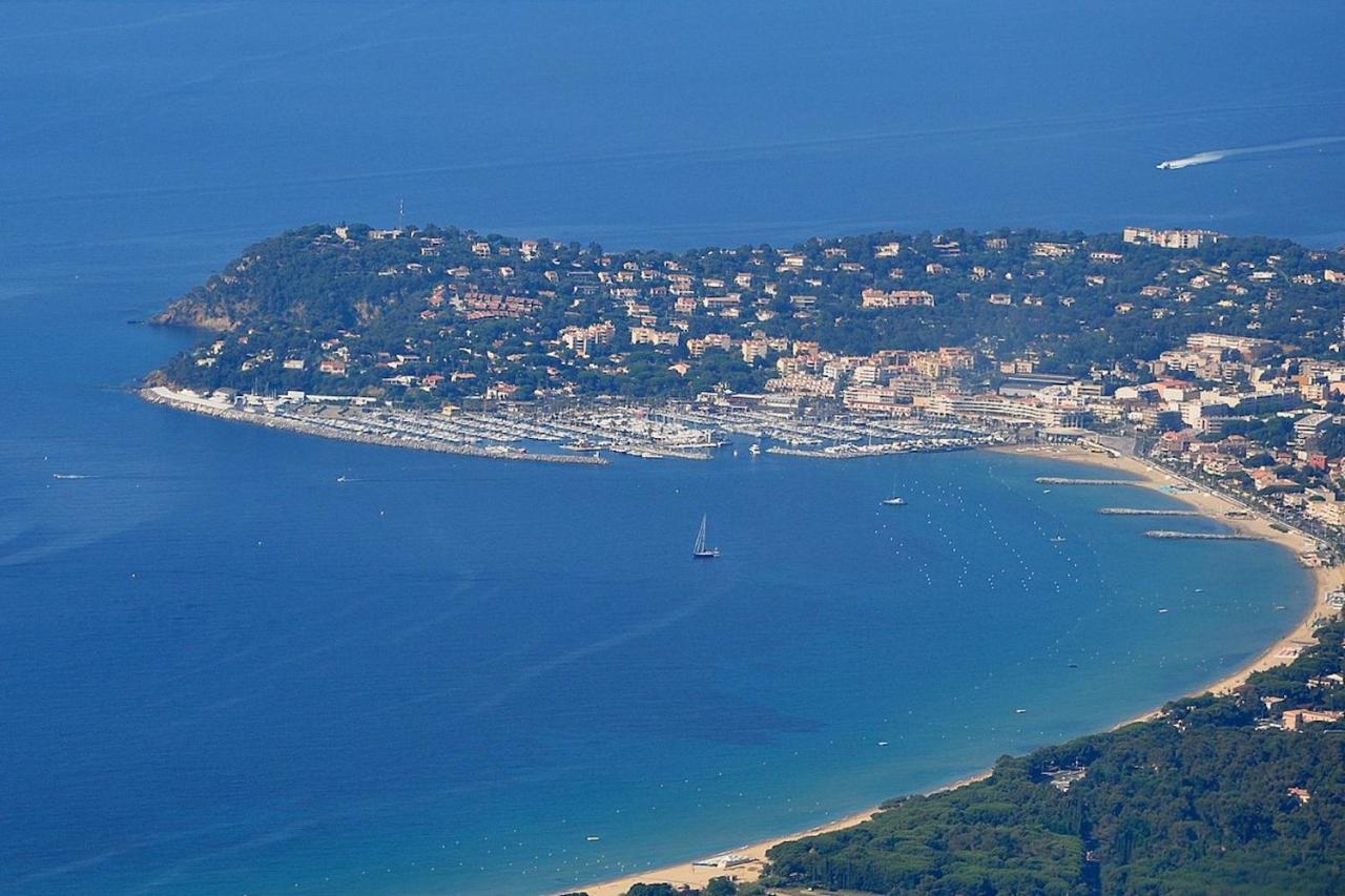 Studio 207-Front De Mer Parking Prive Cavalaire-sur-Mer Exteriér fotografie