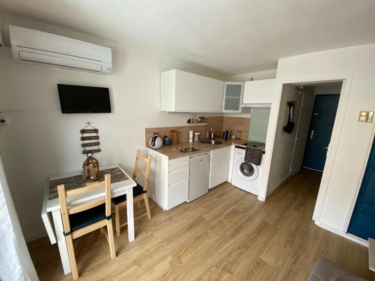 Studio 207-Front De Mer Parking Prive Cavalaire-sur-Mer Exteriér fotografie